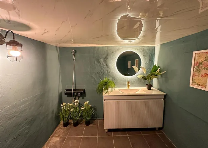 Yunseul- Garden House In The With Korean Beauty Holiday home *