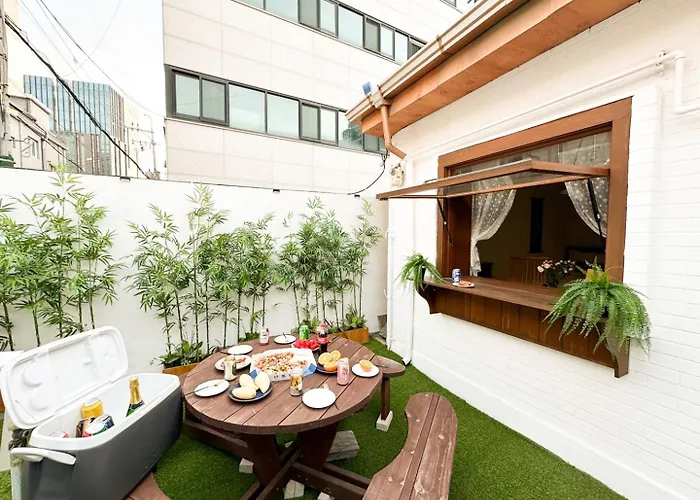 Holiday home Yunseul- Garden House In The With Korean Beauty *