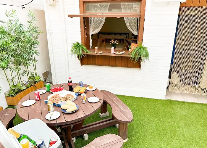 Yunseul- Garden House In The With Korean Beauty *