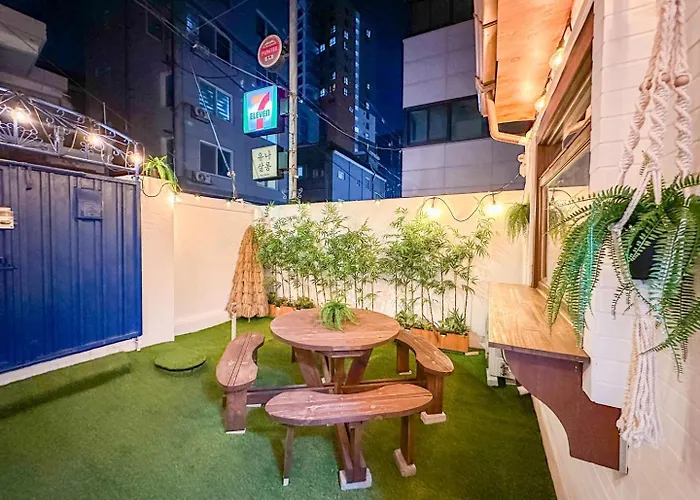 Yunseul- Garden House In The With Korean Beauty Seoul