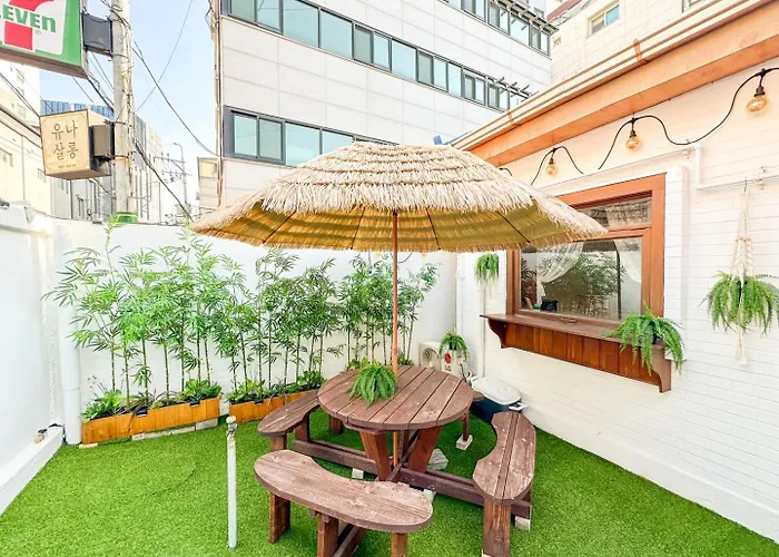 Yunseul- Garden House In The With Korean Beauty
