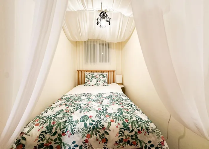Yunseul- Garden House In The With Korean Beauty * Seoel